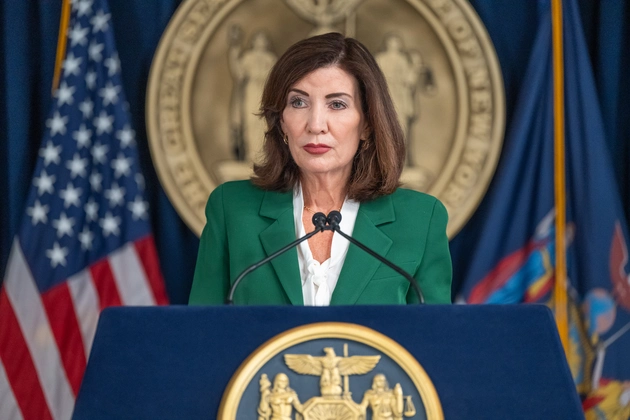 New York AI regulation debate involving AI safety, data centers and state policy